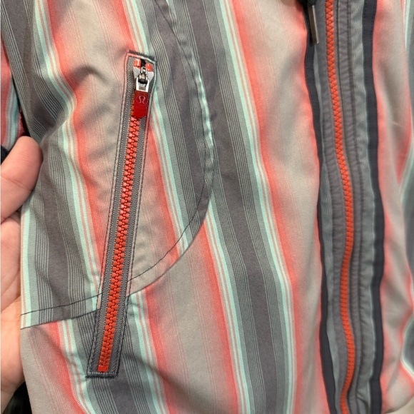 RARE Lululemon Run Reflection Track & Field Jacket Alarming Ombre Coal - Picture 3 of 6